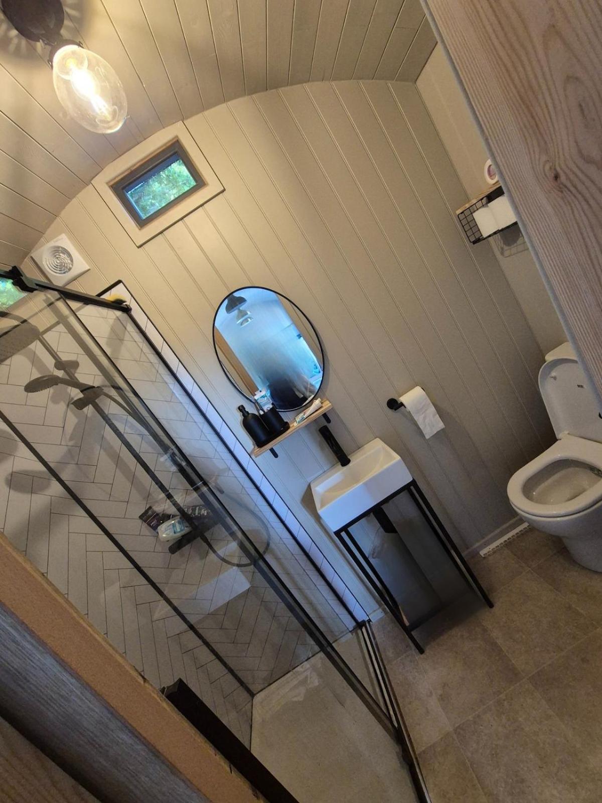 Lodge The Roost At Broadgates *