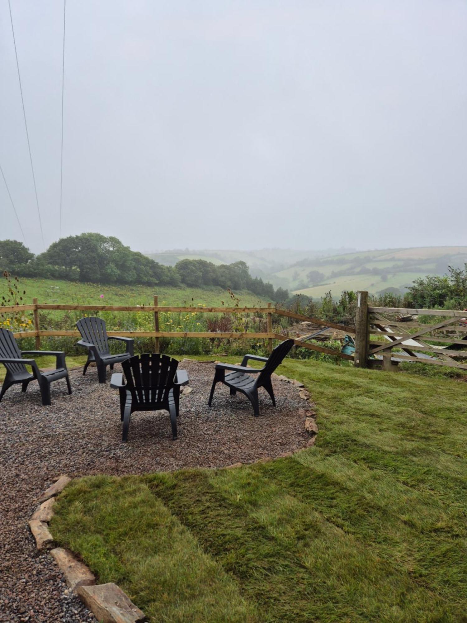 Lodge The Roost At Broadgates *